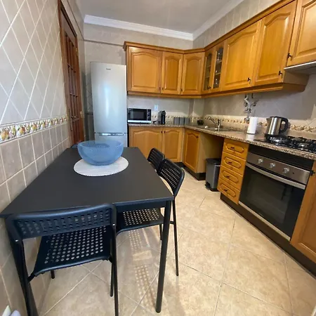 Cozy 1 Bed Flat * 몬뜨고르두