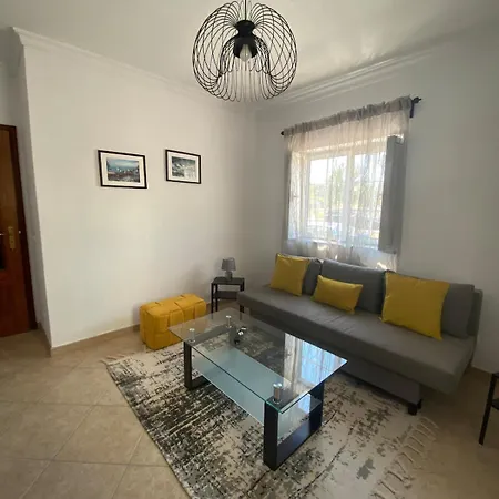 Apartmán Cozy 1 Bed Flat *